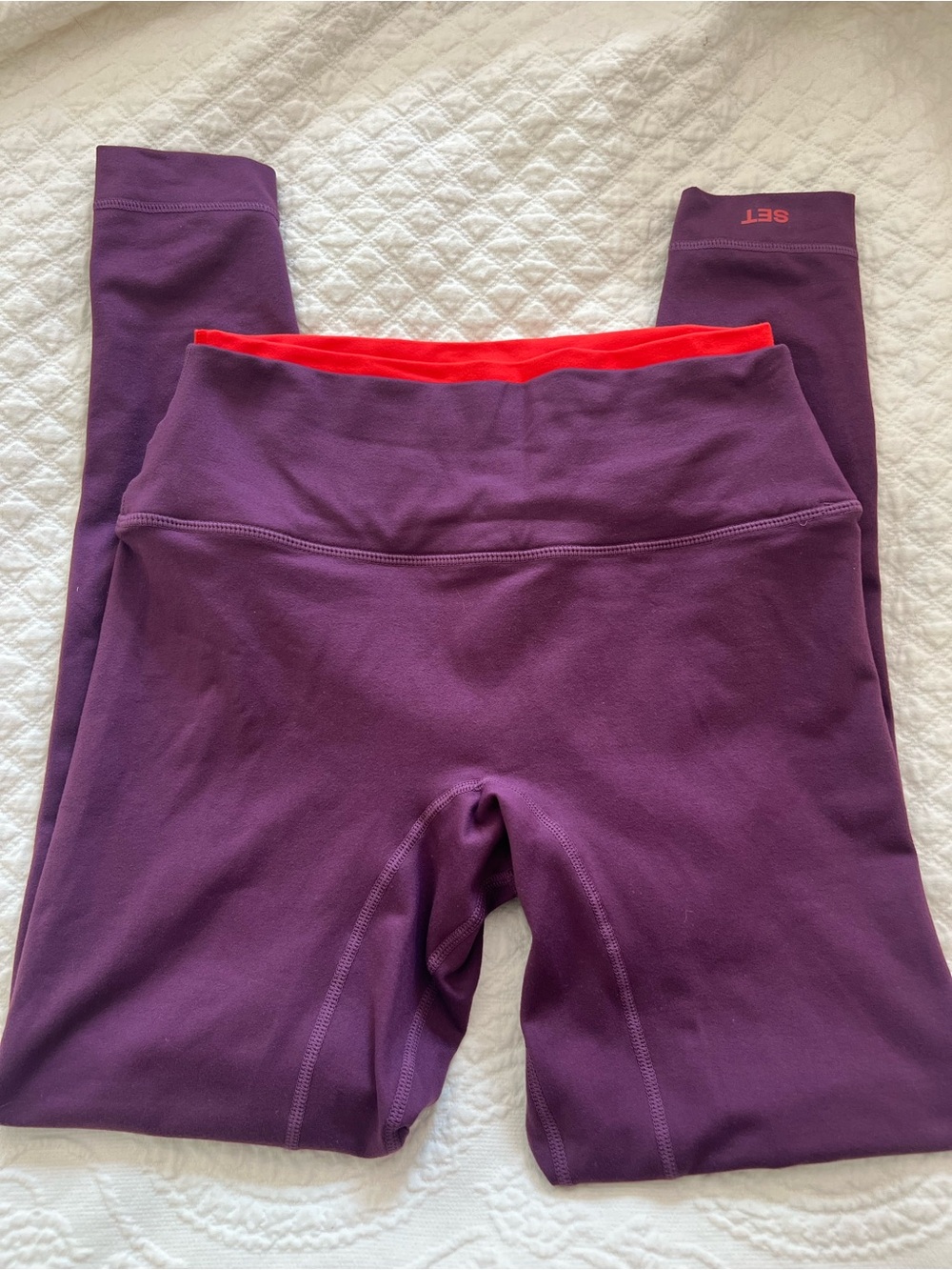 SET ACTIVE Acai limited edition resort collection leggings